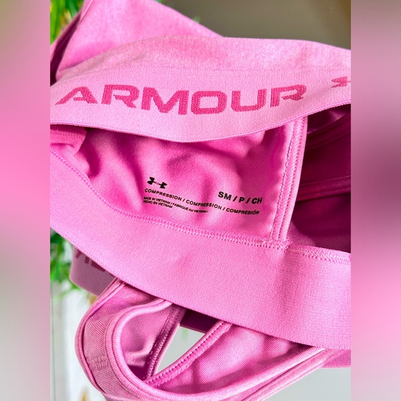 NWT Women's Under Armour Pink Medium Impact Crossback Sports Bra size S - Picture 6 of 6